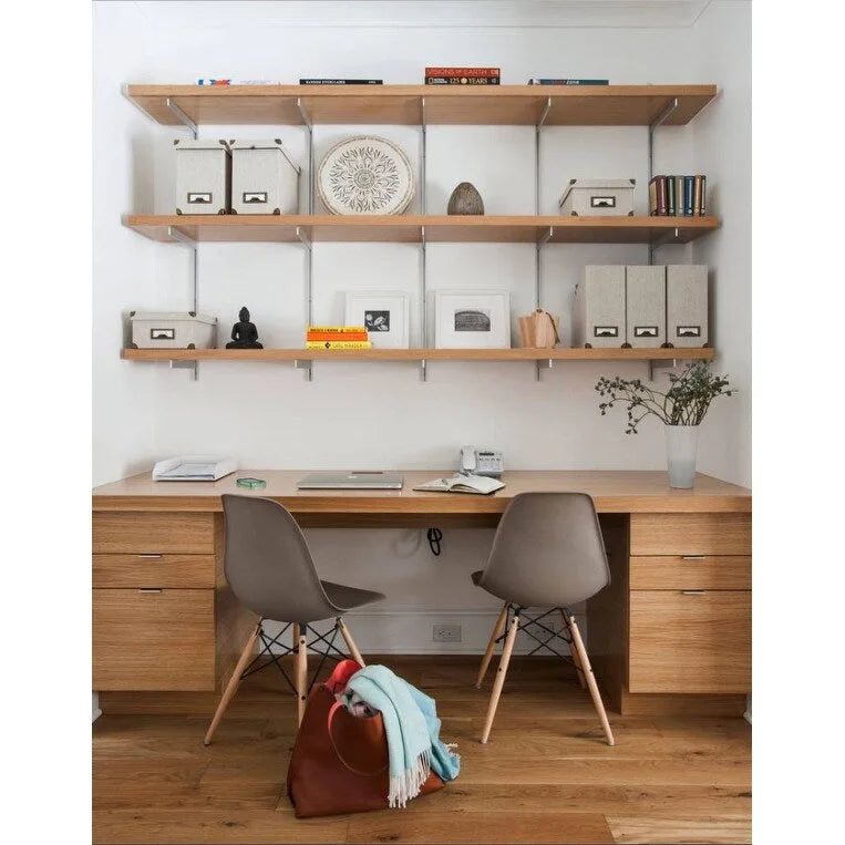 Set di 2 sedie Eiffel di design in plastica con gambe in legno massello, stile retrò, sedia da pranzo con guscio sagomato, sedia da hotel con tassello per cucina, camera da letto, lavoro