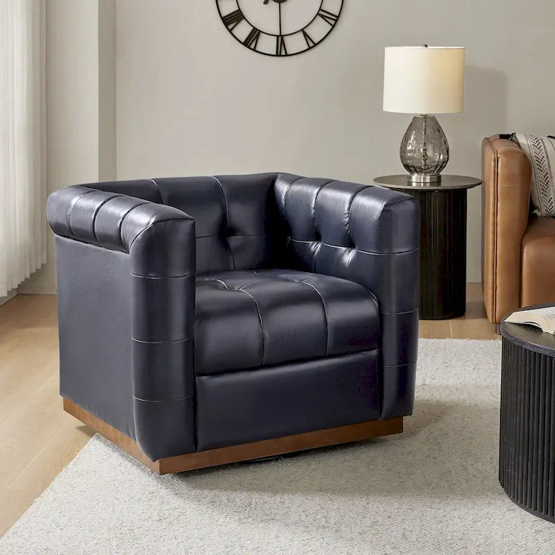Poltrona Club Girevole Tufted in Vera Pelle Stile Mid-Century Moderno con Base in Legno